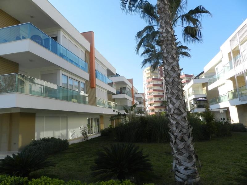 Luxury Homes in Antalya City Center for Sale Near Beach in Lara