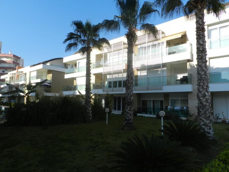 Luxury Homes in Antalya City Center for Sale Near Beach in Lara – kitchen area (image 3)