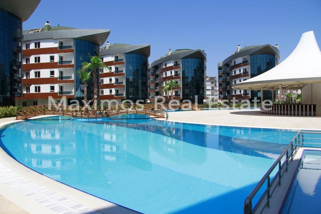 Premium Residential Property in Selected Antalya Locations – living room (image 2)