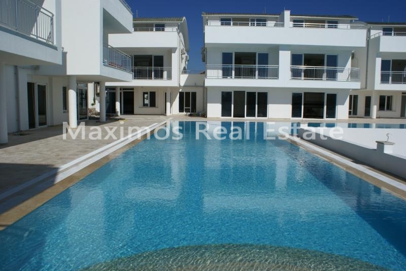 Garden-level Residence with Terrace Options in Belek – living room (image 2)