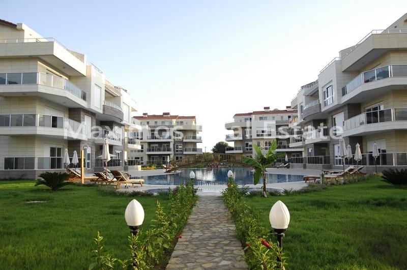 Modern Residential Compound in Belek with Large Shared Pool – dining area (image 6)