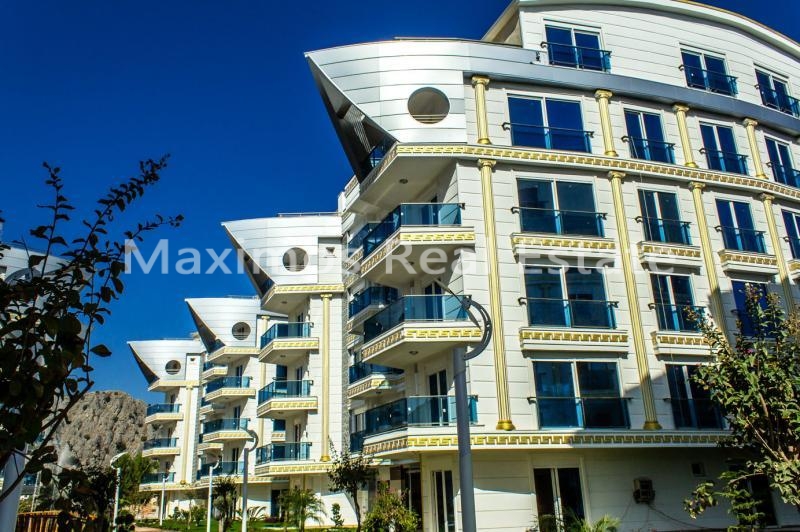 High-end Apartments with Smart Home Systems in Antalya – kitchen area (image 3)