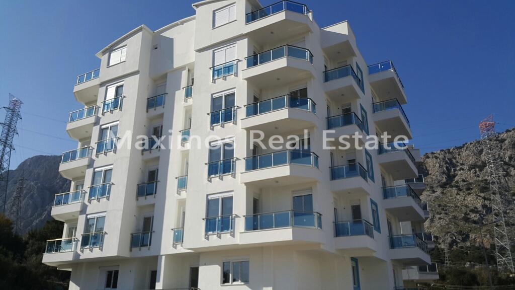 Residential Apartment with Mountain Views Near Konyaalti Beach - Antalya - Konyaaltı
