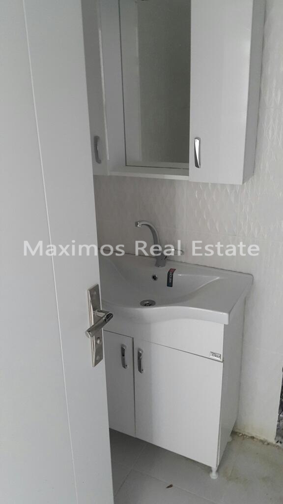 Residential Apartment with Mountain Views Near Konyaalti Beach – balcony (image 10)