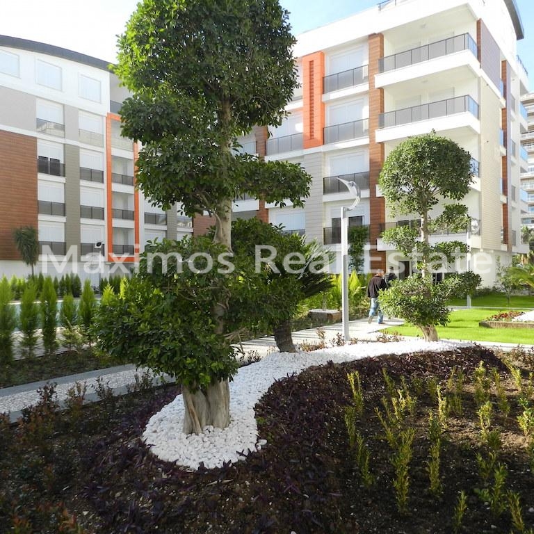 Premium Residential Homes Close to Konyaalti Beach – living room (image 2)
