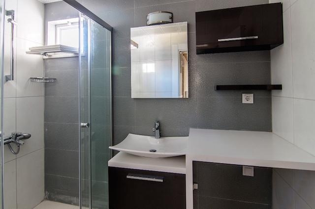 Modern Residential Property Located Near Antalya Coastline – property overview (image 14)