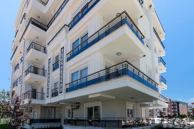 Modern Residential Property Located Near Antalya Coastline – bedroom (image 4)