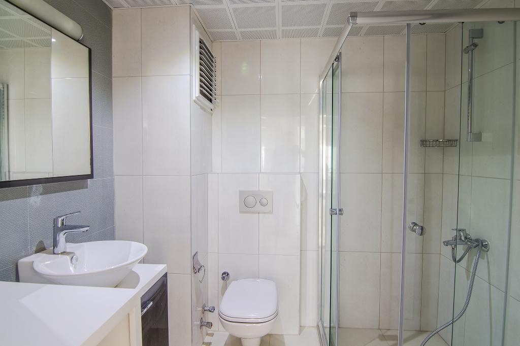 Luxury Residential Flat with Installment Options in Konyaalti – pool area (image 9)