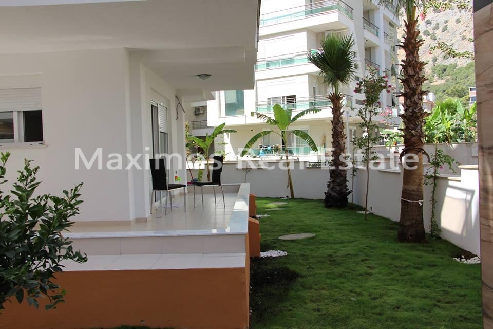 Investment-focused Residential Property in Antalya – dining area (image 6)