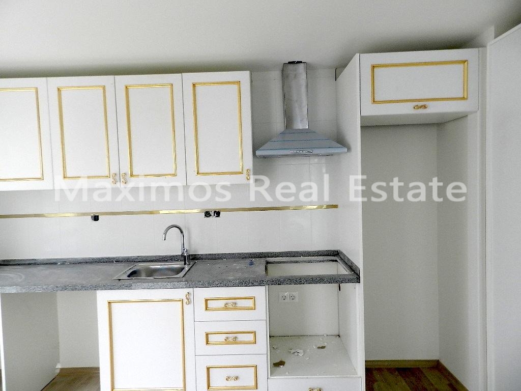 Mixed-range Residential Apartments in Antalya Near Marina – pool area (image 9)