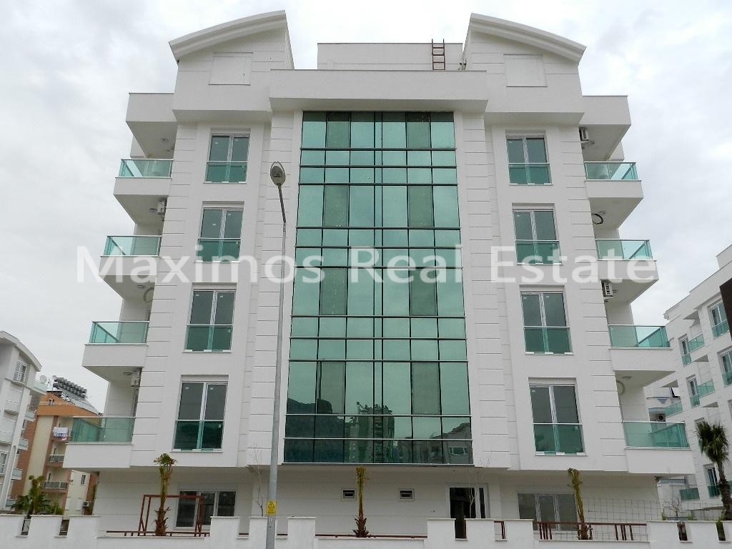 Mixed-range Residential Apartments in Antalya Near Marina – kitchen area (image 3)