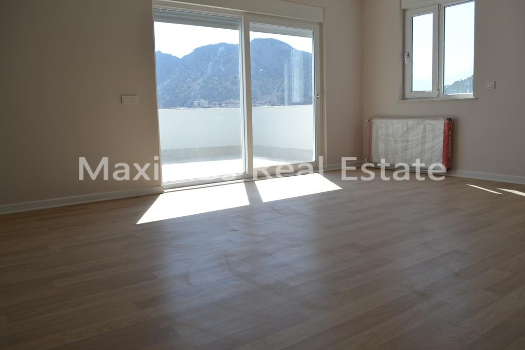 Investment Property in Antalya with Rental Income Guarantee – living room (image 20)