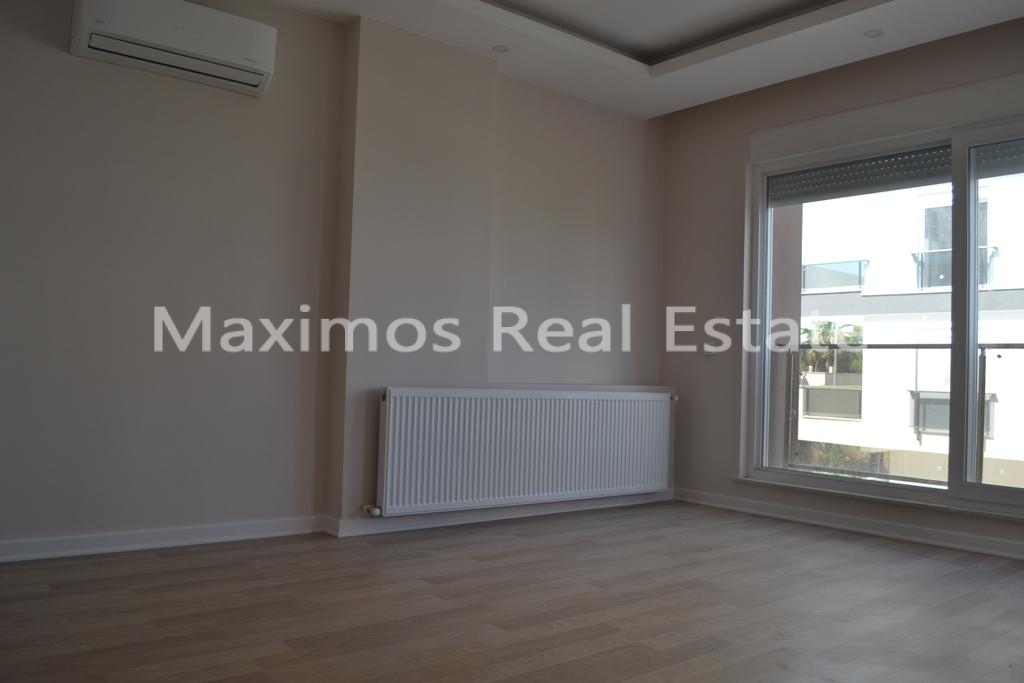 Investment Property in Antalya with Rental Income Guarantee – coastal view (image 13)