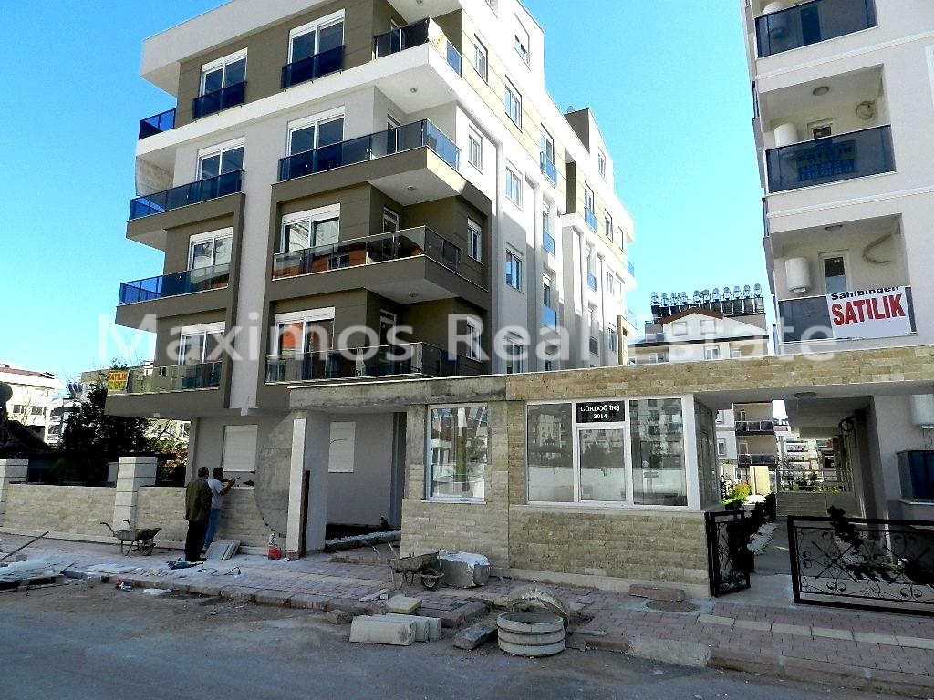 Move-in Ready Residential Apartments in Secure Compound Antalya – living room (image 2)