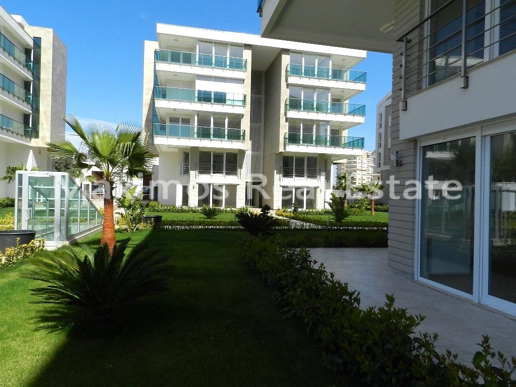 High-end Residential Apartments in Antalya Uncali – kitchen area (image 3)