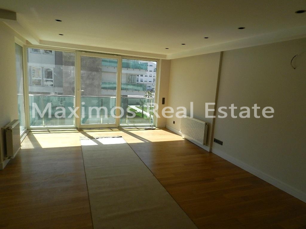 High-end Residential Apartments in Antalya Uncali – pool area (image 9)