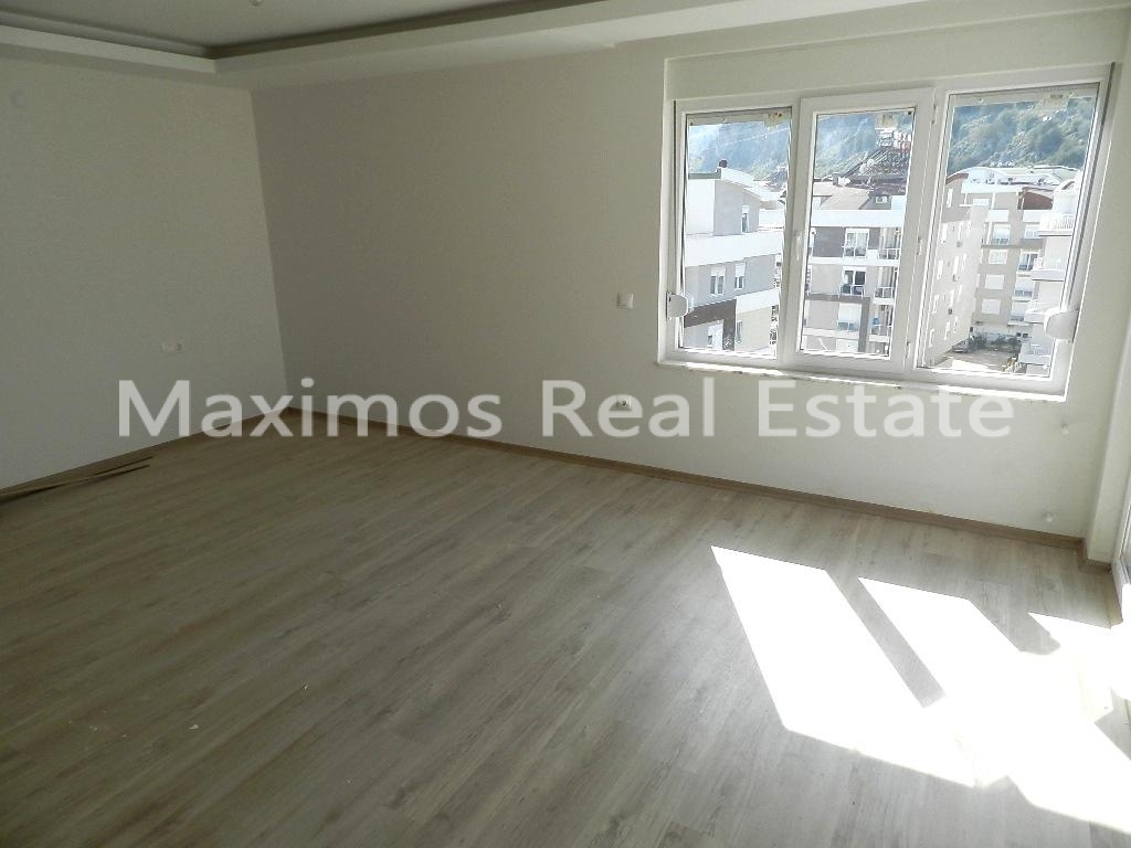 Modern Residential Apartment in Antalya Hurma Area – master bedroom (image 16)