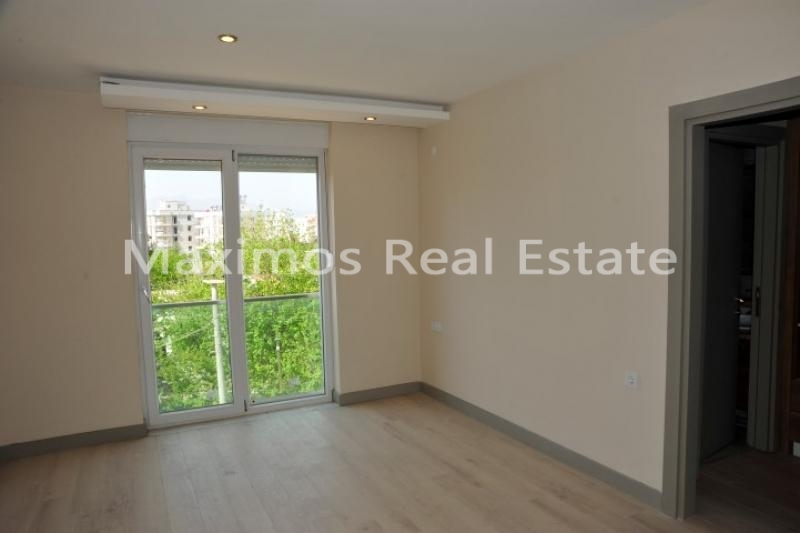 Modern Residential Apartments in Central Antalya – pool area (image 9)
