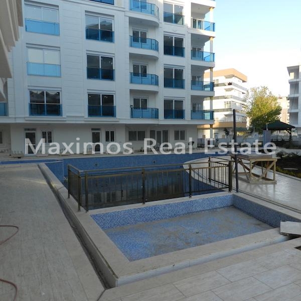 Residential Apartments Close to Lara Beach Antalya – bedroom (image 4)