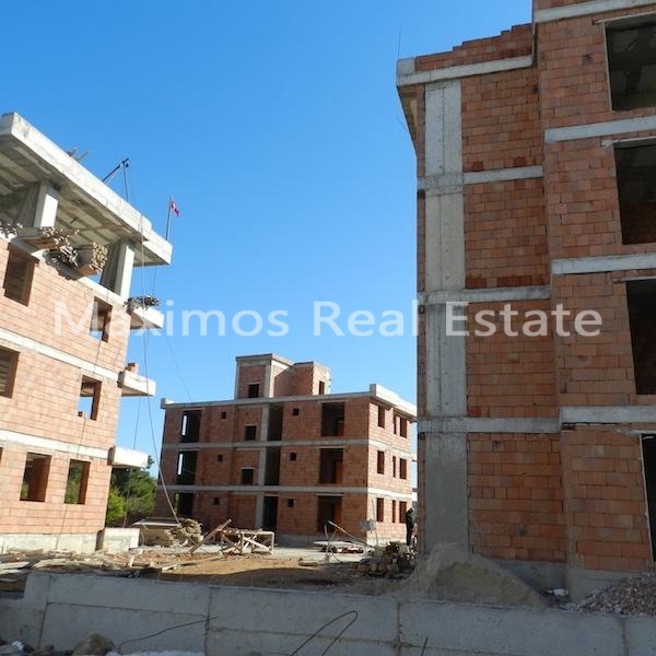 High-quality Luxury Apartments Along Antalya Lara Coast – coastal view (image 13)