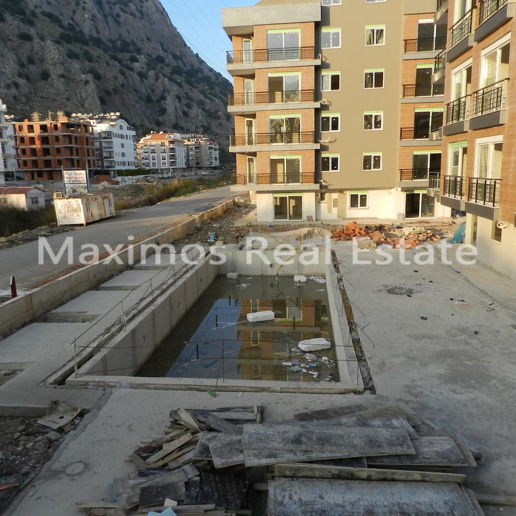 Residential Properties in Antalya Konyaalti Near the Coast – pool area (image 9)