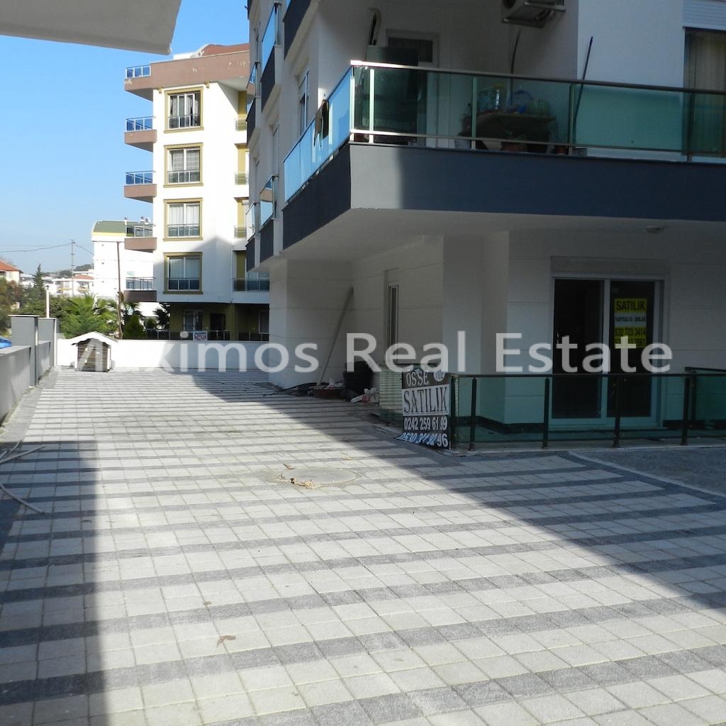 Residential Real Estate Near the Beach in Antalya Konyaalti – dining area (image 6)