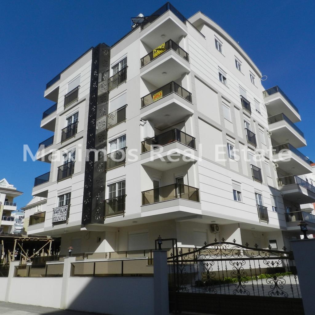 Residential Apartment in Antalya Konyaalti Region - Antalya - Konyaaltı