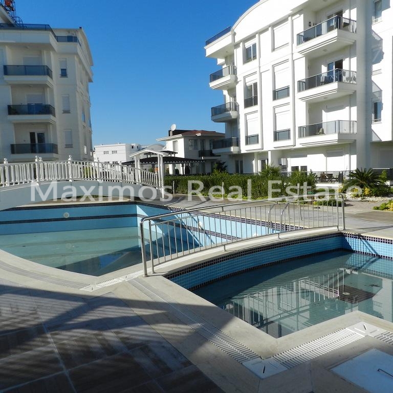 High-end Residential Properties in Antalya Lara – living room (image 2)