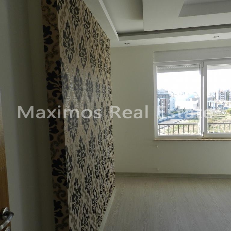 High-end Residential Properties in Antalya Lara – guest room (image 17)