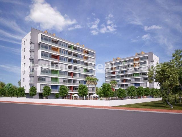 Central Residential Apartment in Antalya City Center – garden view (image 8)