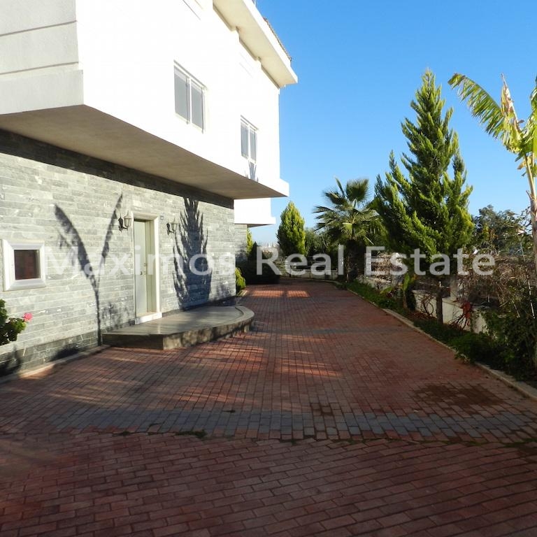 Private Luxury Villa in Antalya with Pool – garden view (image 8)