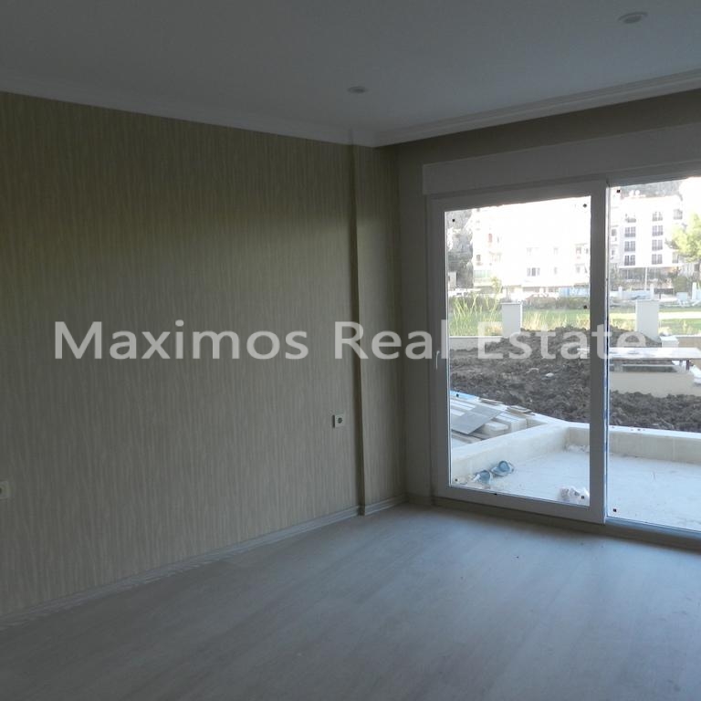Modern Residential Property in Antalya Konyaalti – entrance (image 15)