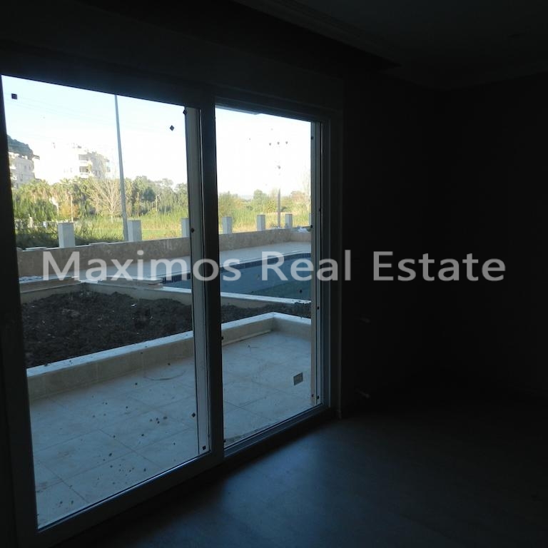 Modern Residential Property in Antalya Konyaalti – guest room (image 17)