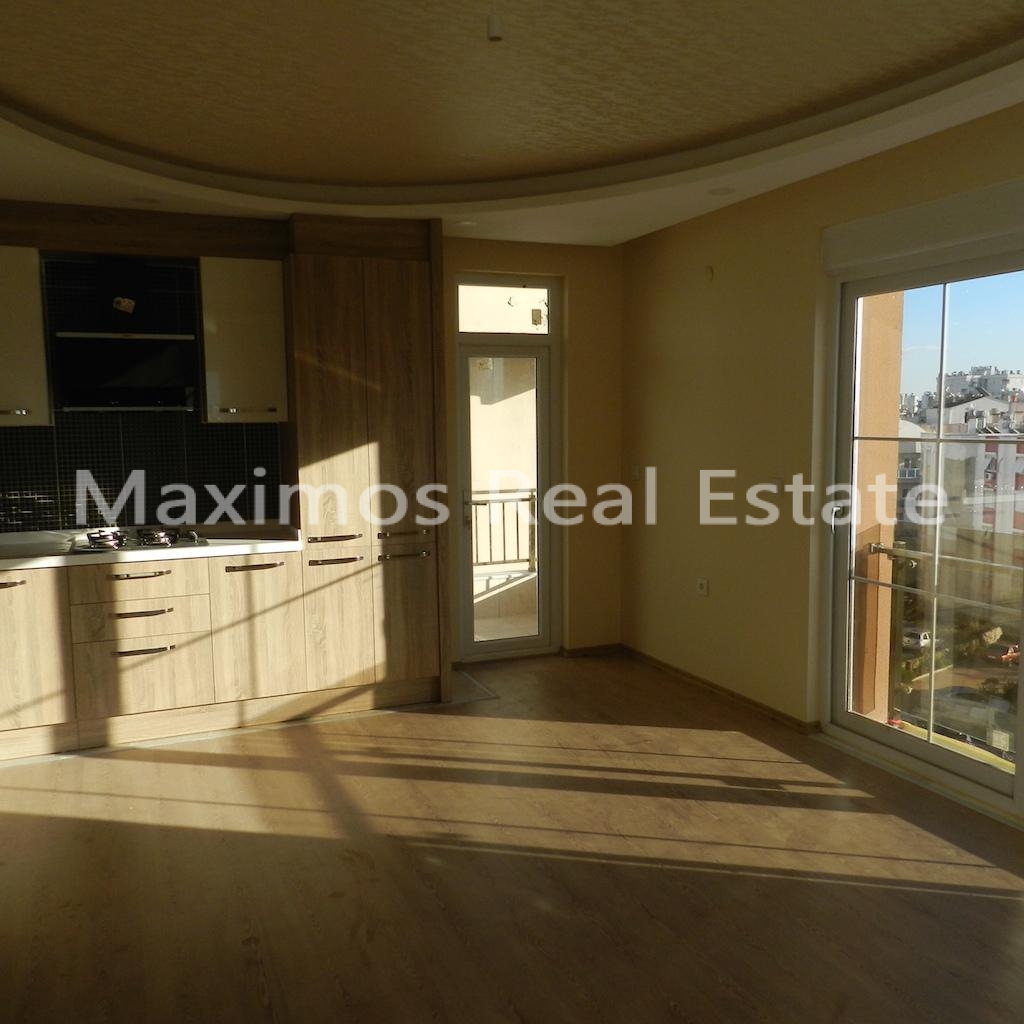 Homes for Sale in Antalya Downtown Area – entrance (image 15)