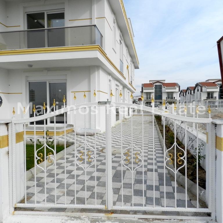 New Modern Property for Sale in Antalya Lara – bedroom (image 4)