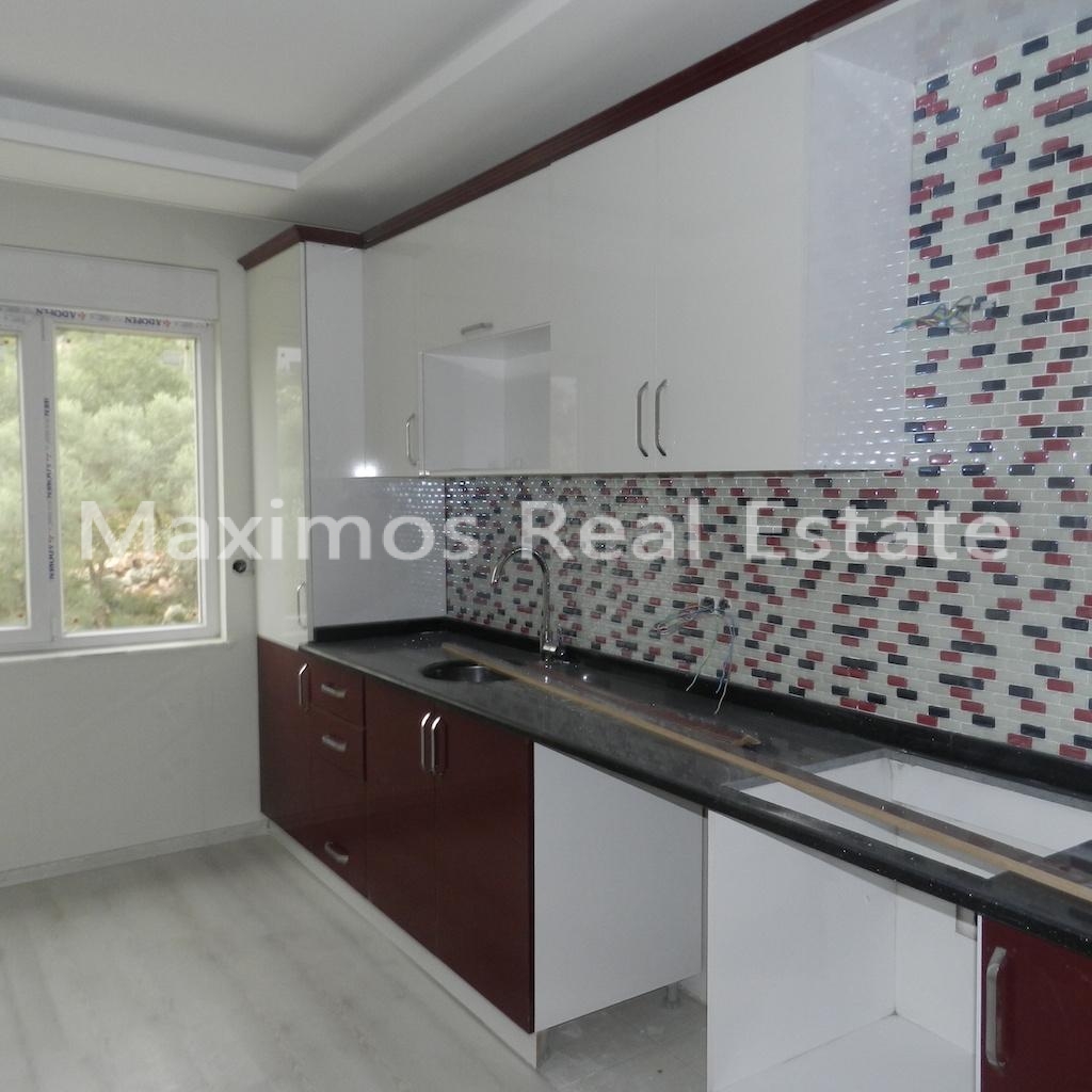 Mountain View Apartments for Sale in Konyaalti Antalya – pool area (image 9)