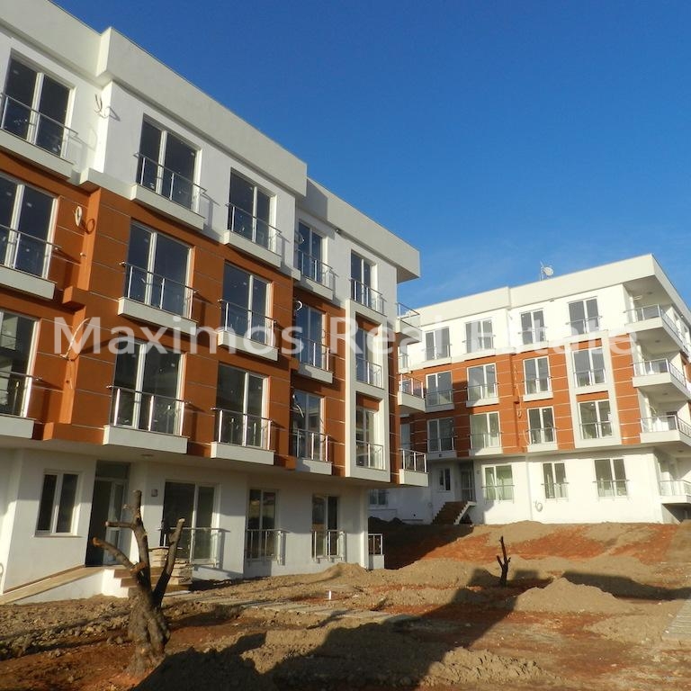 Bargain Flats for Sale in Antalya – living room (image 2)