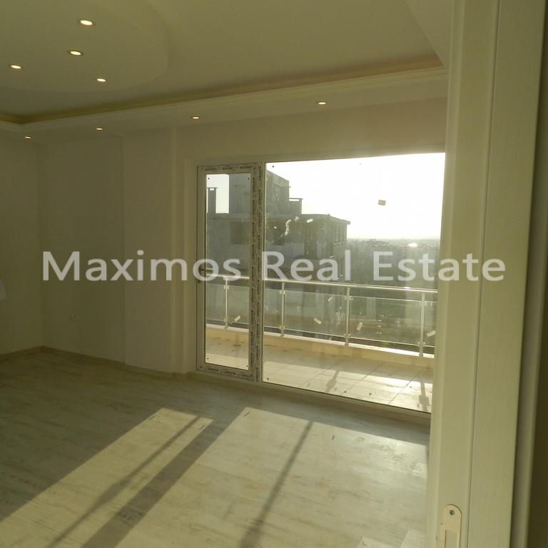 Bargain Flats for Sale in Antalya – pool area (image 9)