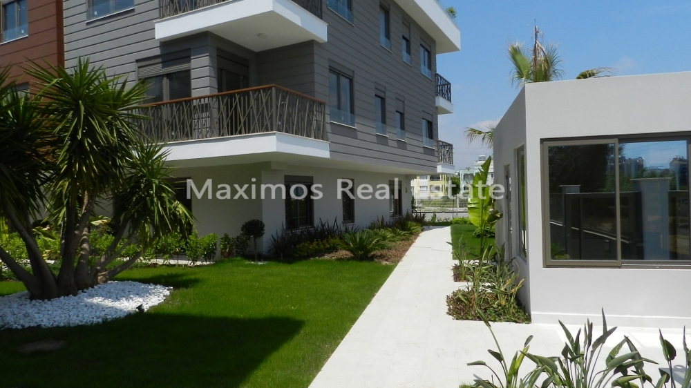Property for Sale in Antalya Guzeloba Near Lara Coast – bedroom (image 4)