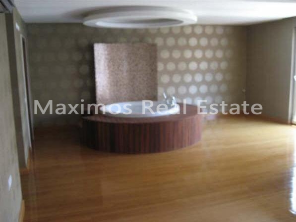 Private Luxury Villa in Antalya Lara District – pool area (image 9)