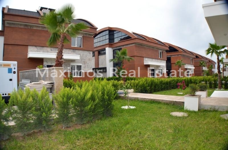 Private Luxury Villa for Sale in Antalya Lara – living room (image 2)