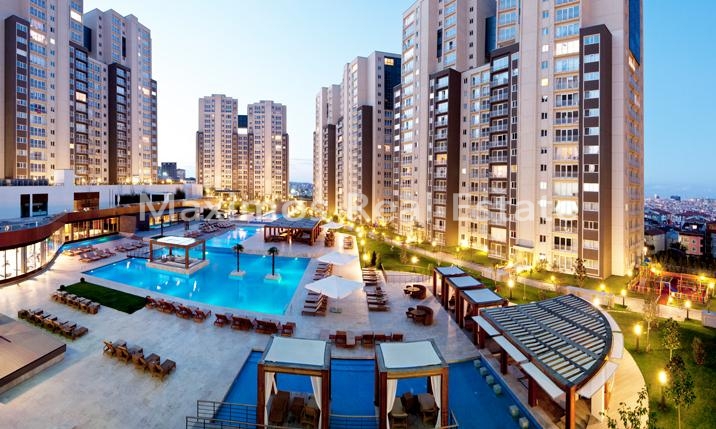 Residential Property On Istanbul European Side - Istanbul - Esenyurt