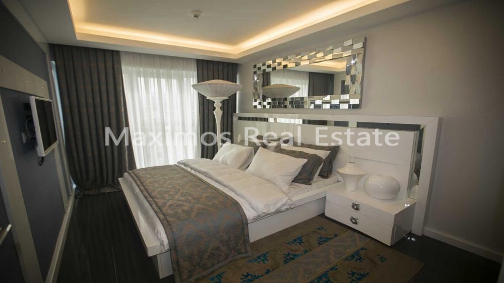 Feature-rich Residential Property in Istanbul – master bedroom (image 16)