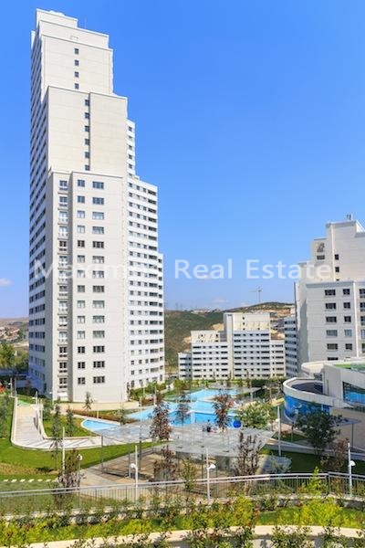 Residential Apartments with Full Infrastructure in Istanbul – living room (image 2)