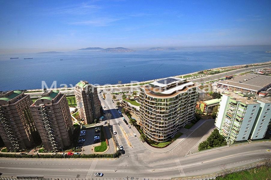 Sea View Apartment on Istanbul Asian Side – coastal view (image 13)
