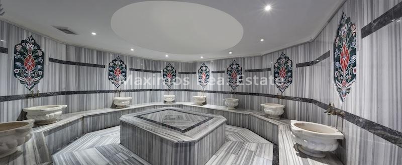 Sea View Flats in Istanbul for Residential Living – pool area (image 27)