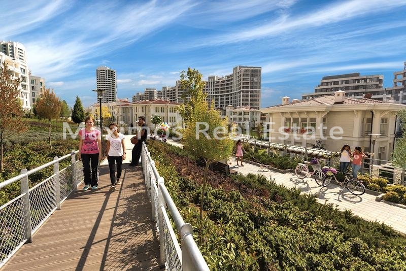 Luxury Apartment Investment in Istanbul – garden view (image 8)