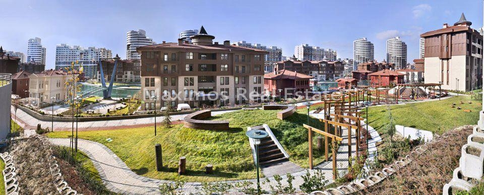 High-end Luxury Real Estate in Istanbul – garden view (image 8)