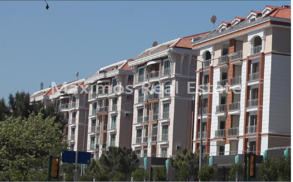Exclusive Residential Projects on Istanbul European Side – living room (image 2)