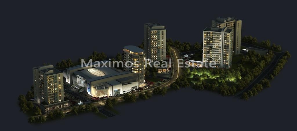 Residential Apartment for Sale in Istanbul – pool area (image 9)